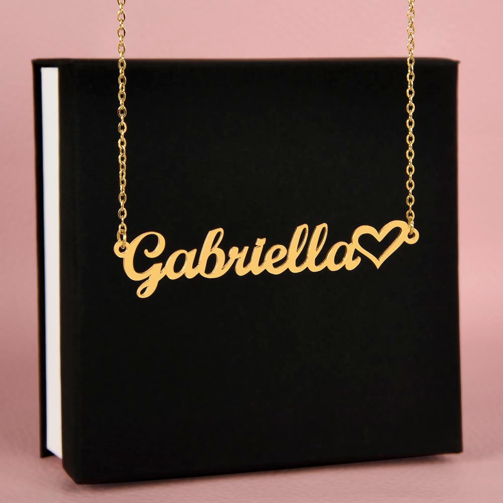 Heartfelt Identity: Name Necklace with Heart - Personalized Elegance and Endearing Charm | Customizable Gift for Loved Ones